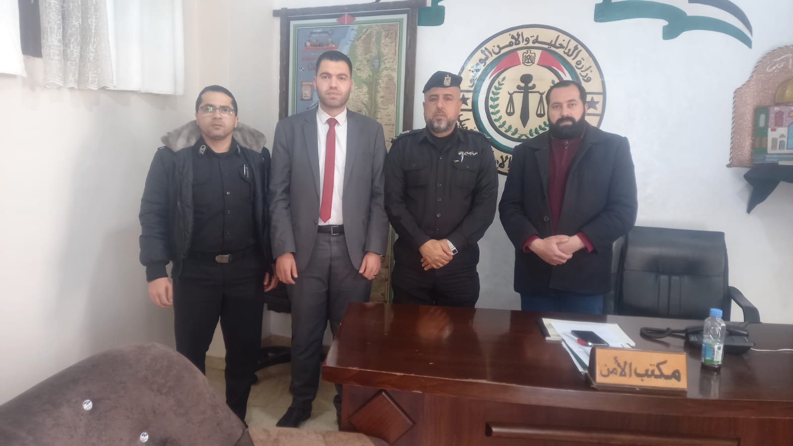 حماية/ يتفقد أحوال النزلاء والموقوفين في مركز إصلاح وتأهيل "المحافظة الوسطي"