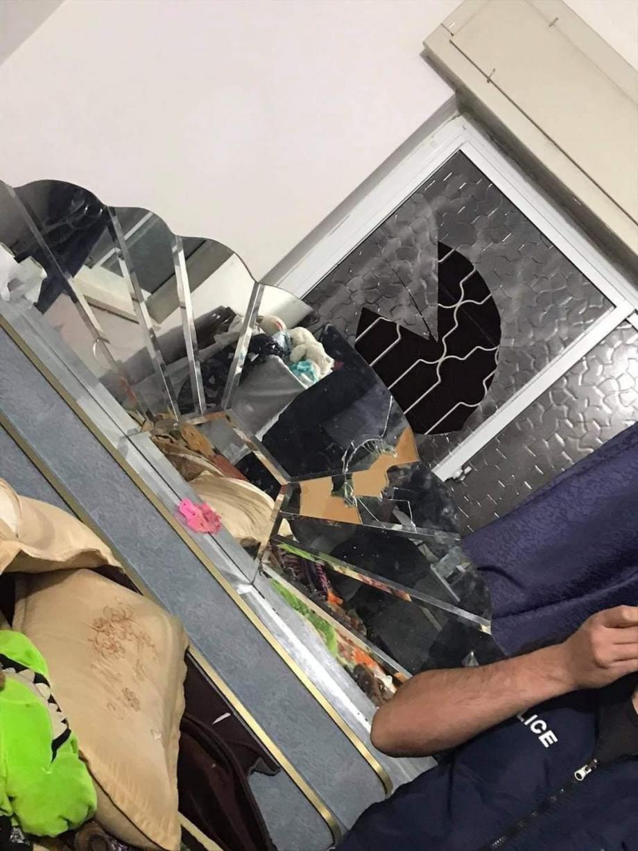 "حماية" يدعو لوضع حد لسياسة القمع  للمعارضين السياسيين و نشطاء المجتمع المدني، ويطالب النائب العام بفتح تحقيق في جريمة إطلاق النار على منزل المرشح "بنات"
