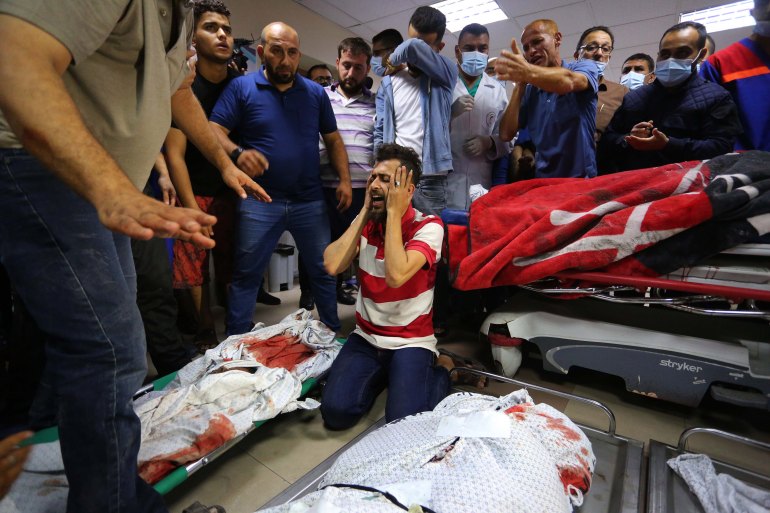 حماية" يحث المدعية العامة للمحكمة الجنائية الدولية  على فتح تحقيق في جريمة قتل "42" مدني في قصف استهدف منازلهم في قطاع غزة