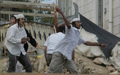 مستوطنون يرشقون منازل المواطنين بالحجارة جنوب الخليل