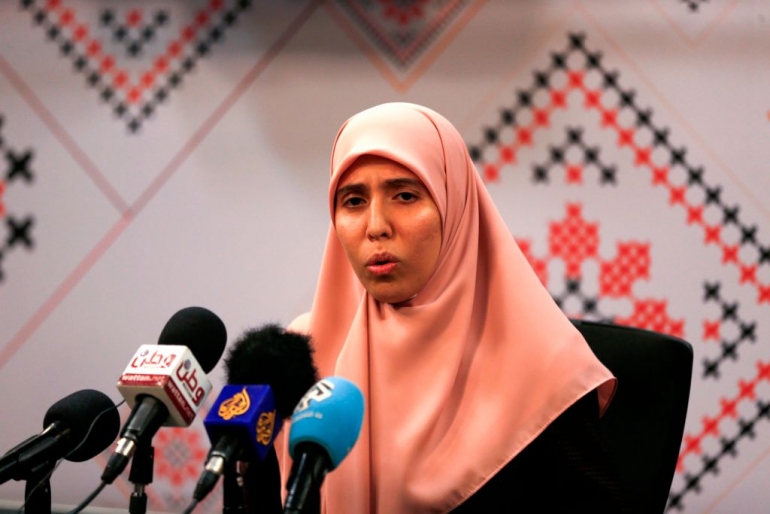 "حماية" يدين استمرار سياسة الاعتقال التعسفي، ويطالب بوقف محاكمة "سهى جبارة"